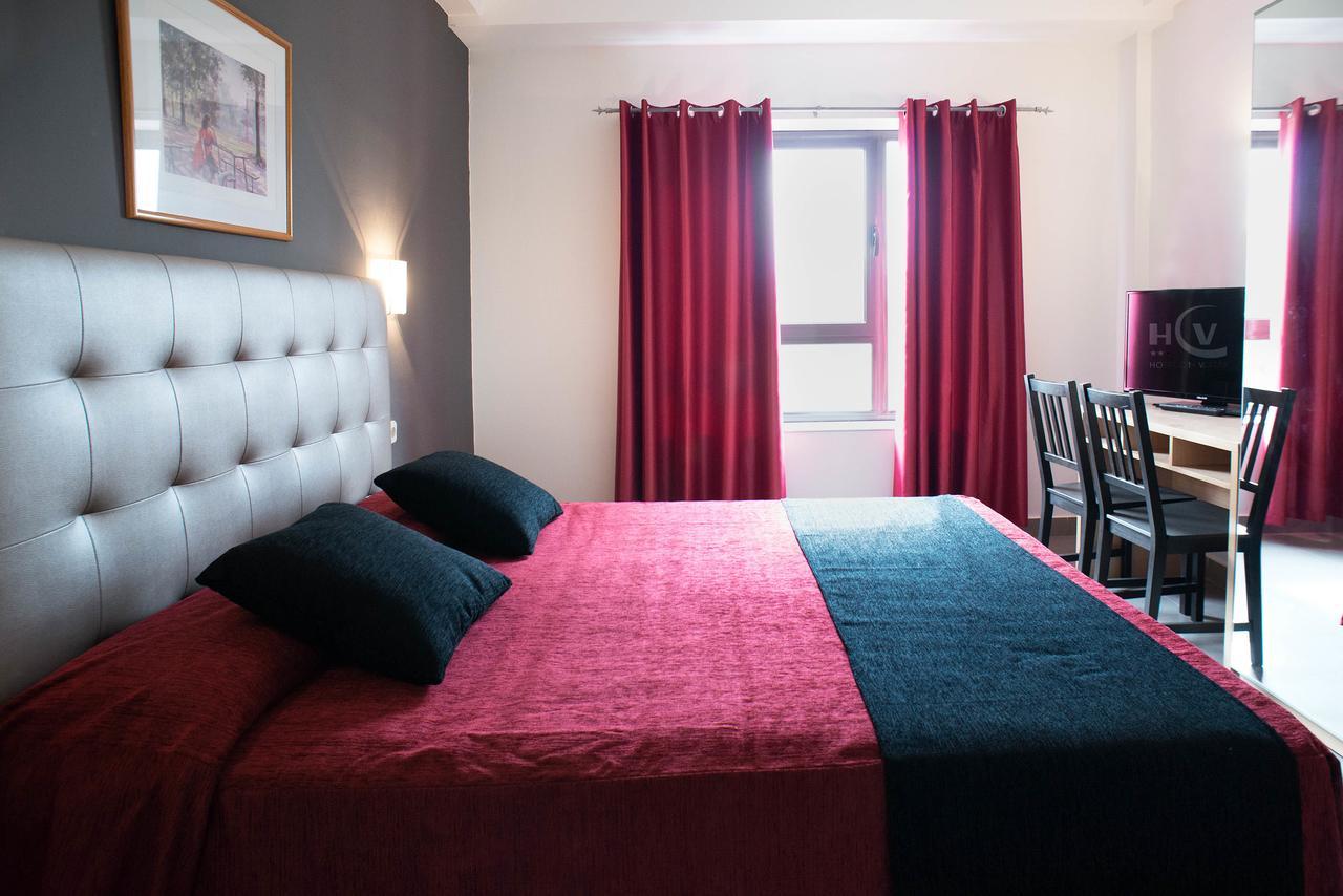 Hotel Cim Valles Santa Perpètua de Mogoda Extérieur photo