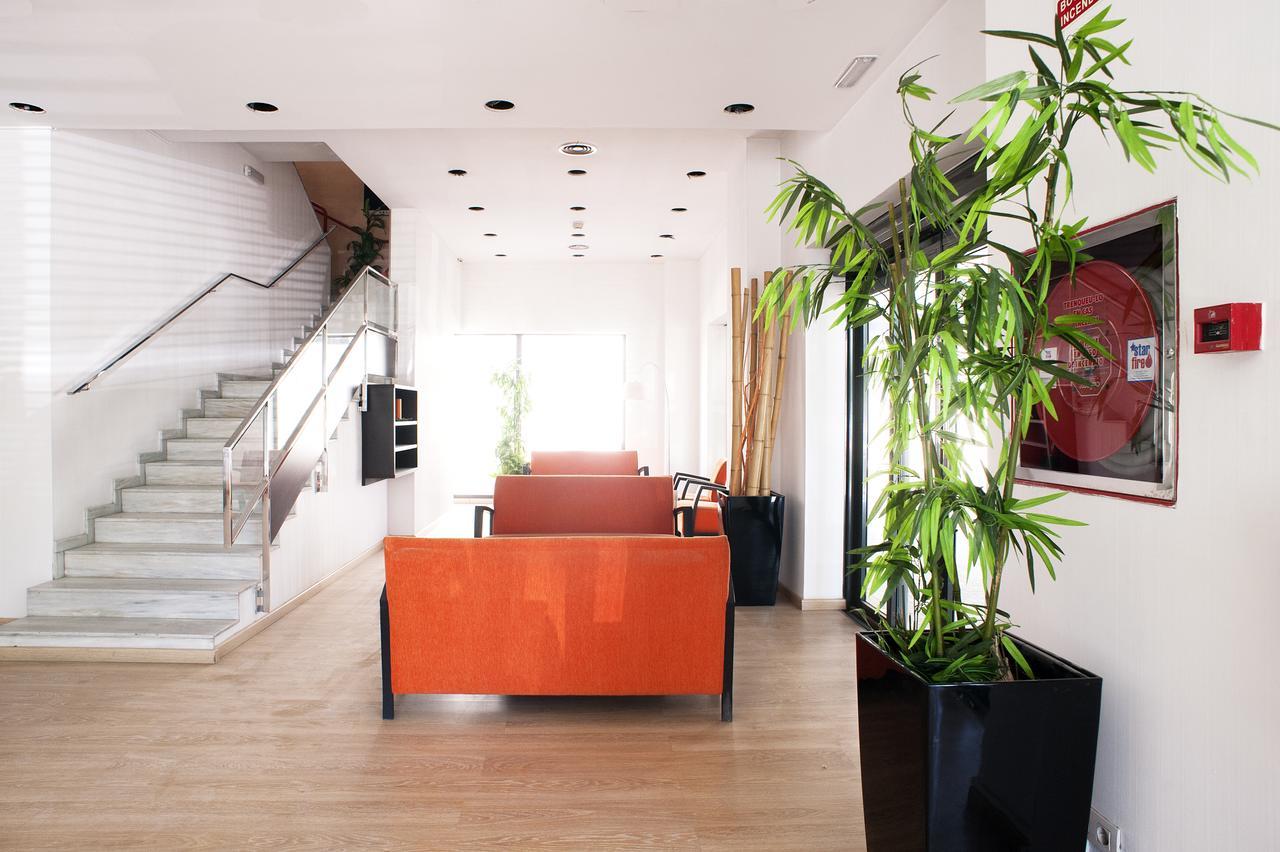 Hotel Cim Valles Santa Perpètua de Mogoda Extérieur photo